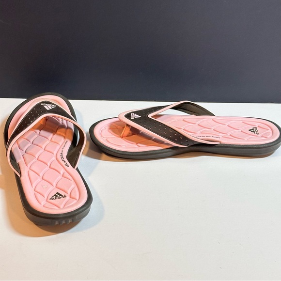 Adidas Women Size 9 Black/Pink Comfortable Flip Flops Ultra Cloud Foam Quick Dry - Picture 1 of 8